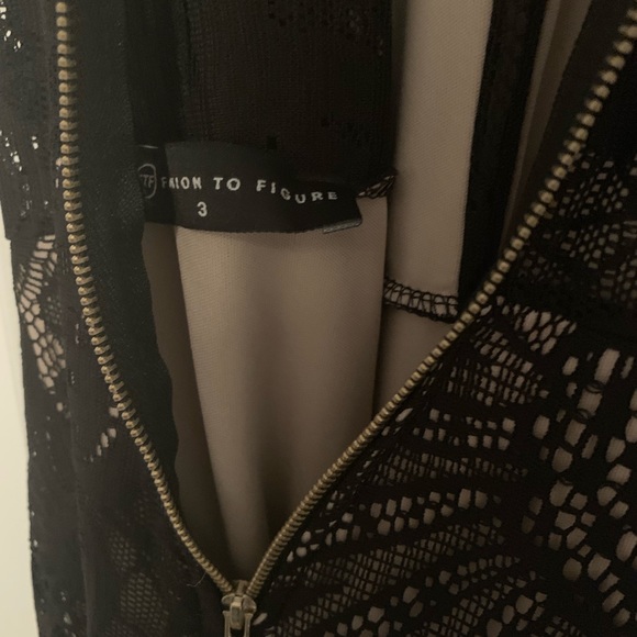 Long dress - Picture 7 of 7